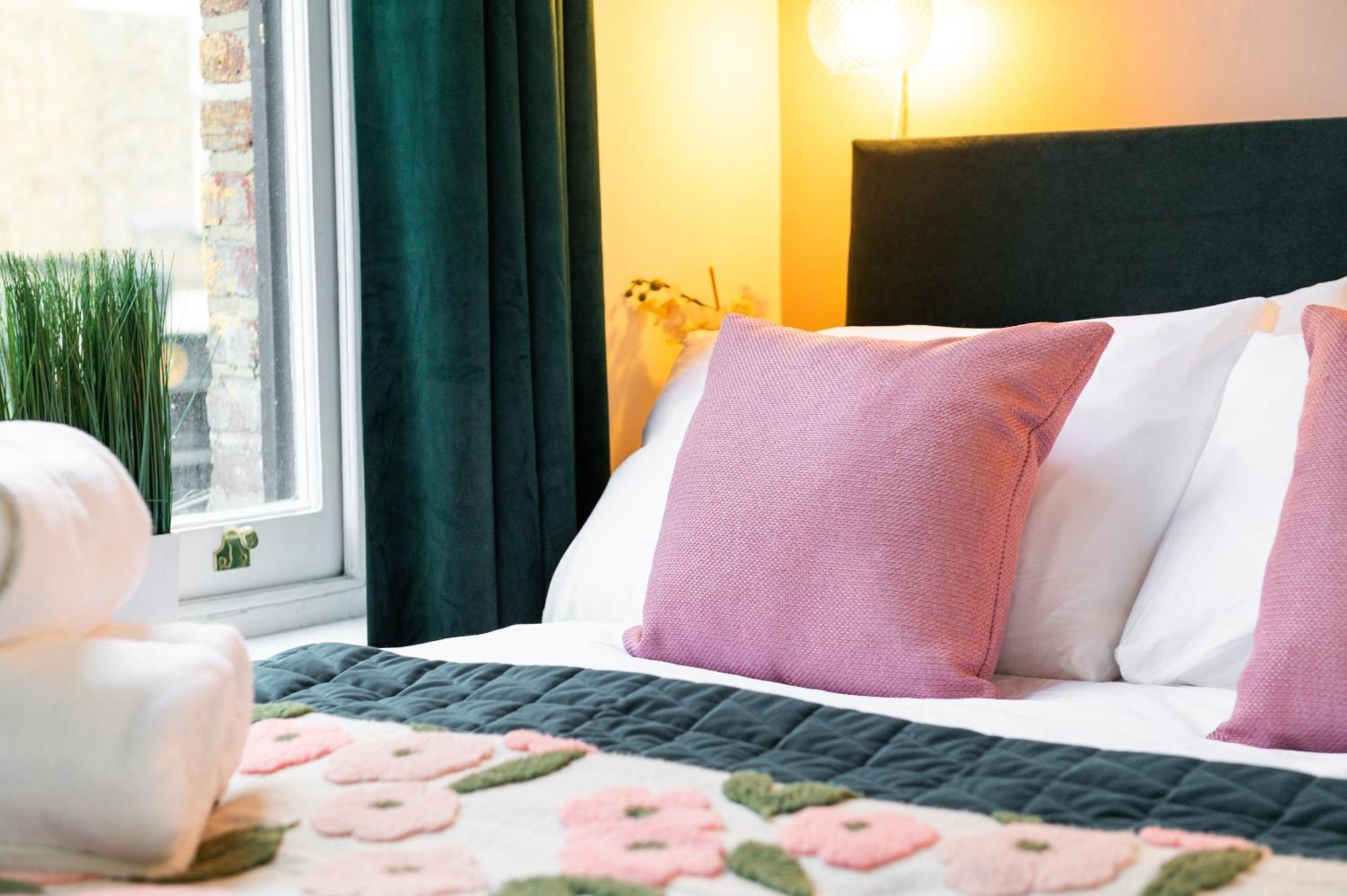 1Br Stylish Flat By Hostarahomes, Near Liverpool Street, Prime London Location, Sleeps Up To 4 Exterior photo